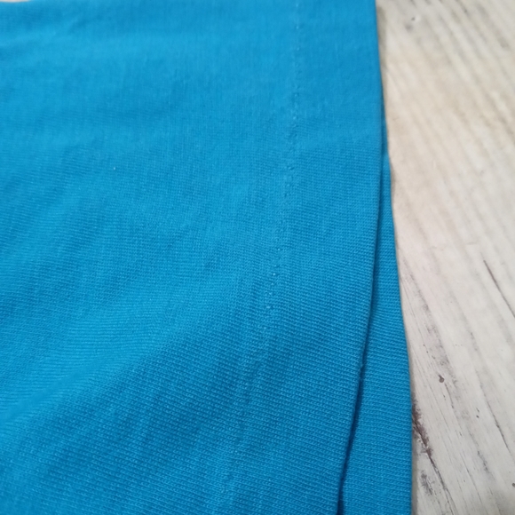 Vintage Victoria Canada Tee - Picture 3 of 5